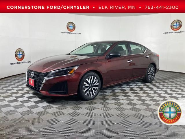 2024 Nissan Altima SV FWD