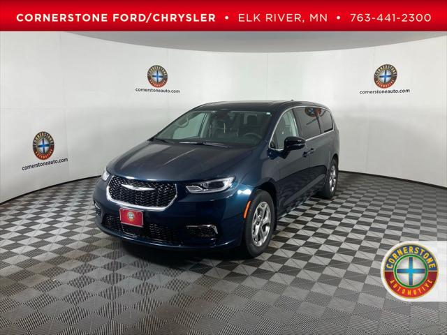 2024 Chrysler Pacifica Limited AWD