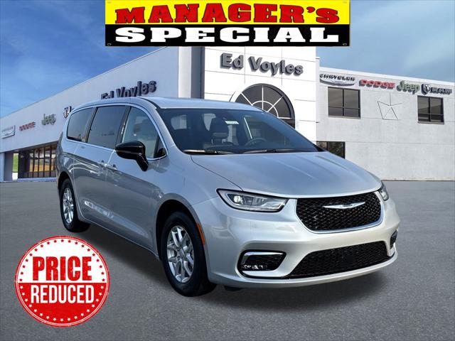 2026 Chrysler Pacifica PACIFICA SELECT