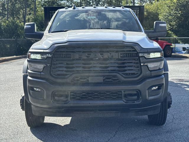2025 RAM 5500 Chassis RAM 5500 TRADESMAN CHASSIS CREW CAB 4X4 84 CA 2025 RAM 5500 Chassis RAM 5500 TRADESMAN CHASSIS CREW CAB 4X4 84 CA