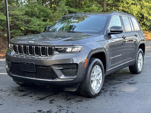 2025 Jeep Grand Cherokee GRAND CHEROKEE LAREDO X 4X2