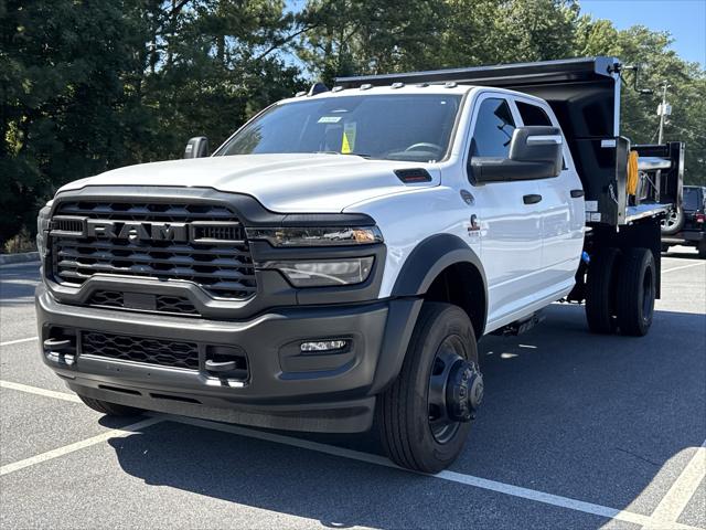 2025 RAM 5500 Chassis RAM 5500 TRADESMAN CHASSIS CREW CAB 4X4 60 CA