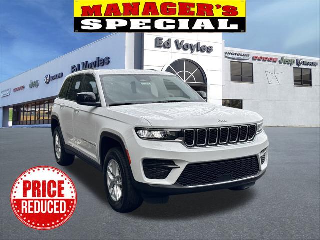 2025 Jeep Grand Cherokee GRAND CHEROKEE LAREDO X 4X2