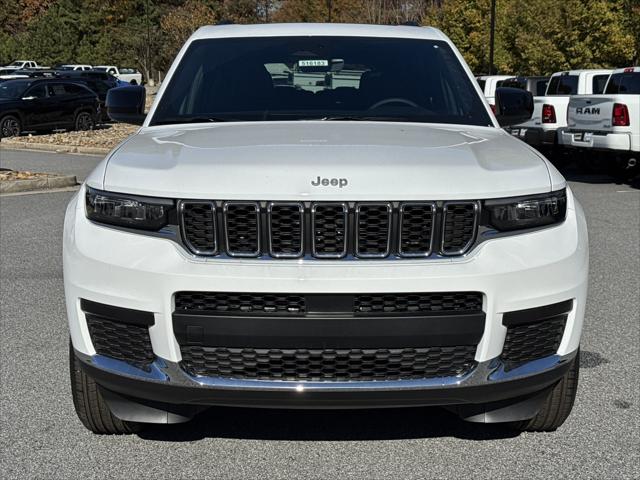 2025 Jeep Grand Cherokee GRAND CHEROKEE L LAREDO X 4X2