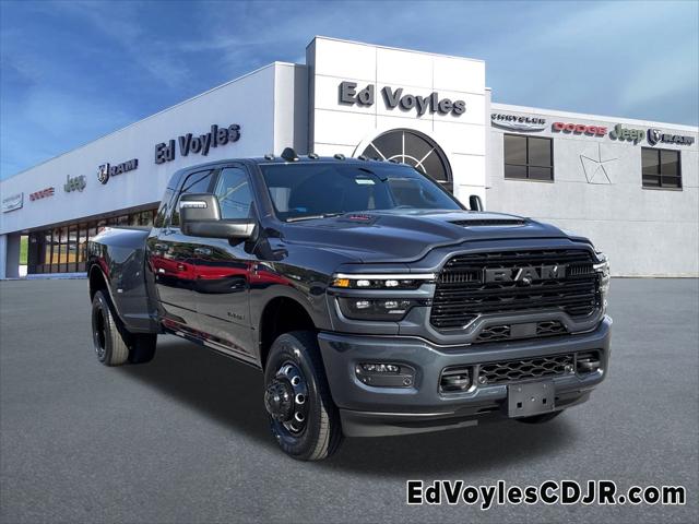 2026 RAM Ram 3500 RAM 3500 LARAMIE MEGA CAB 4X4 64 BOX 2026 RAM Ram 3500 RAM 3500 LARAMIE MEGA CAB 4X4 64 BOX