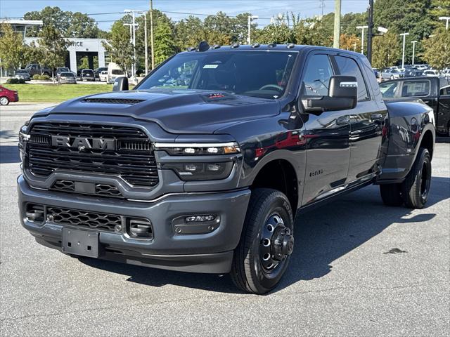 2026 RAM Ram 3500 RAM 3500 LARAMIE MEGA CAB 4X4 64 BOX 2026 RAM Ram 3500 RAM 3500 LARAMIE MEGA CAB 4X4 64 BOX