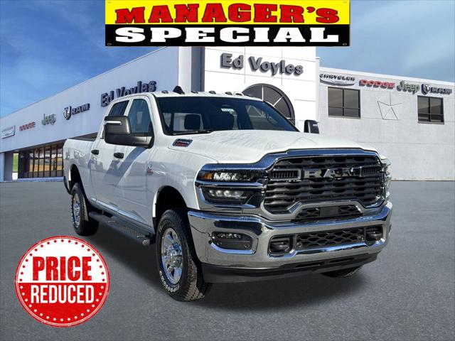 2026 RAM Ram 2500 RAM 2500 TRADESMAN CREW CAB 4X4 64 BOX