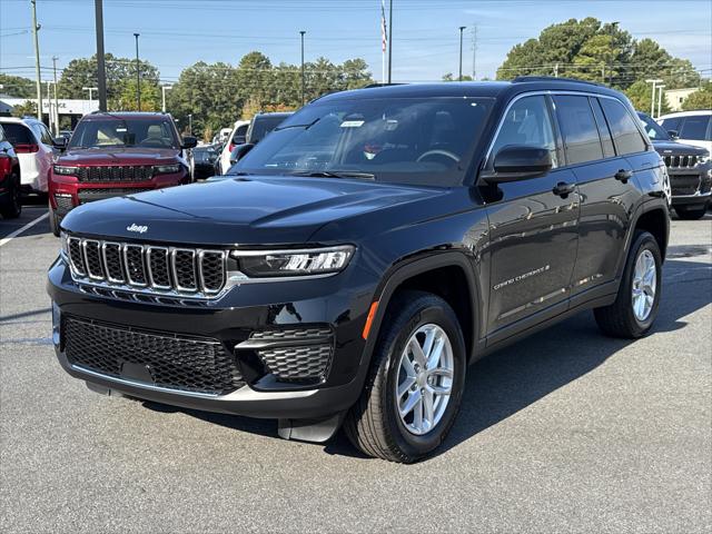 2025 Jeep Grand Cherokee GRAND CHEROKEE LAREDO X 4X2