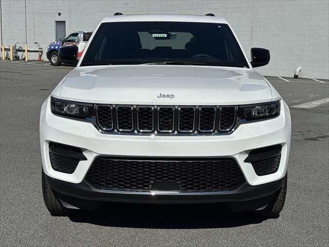 2025 Jeep Grand Cherokee GRAND CHEROKEE LAREDO X 4X2