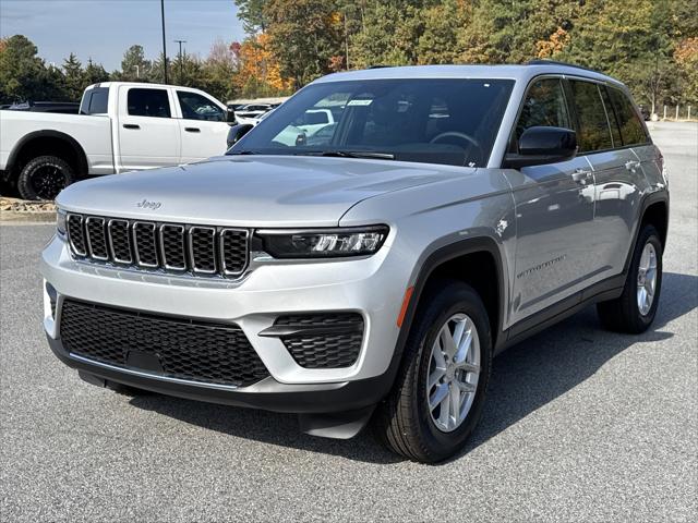 2025 Jeep Grand Cherokee GRAND CHEROKEE LAREDO X 4X2 2025 Jeep Grand Cherokee GRAND CHEROKEE LAREDO X 4X2