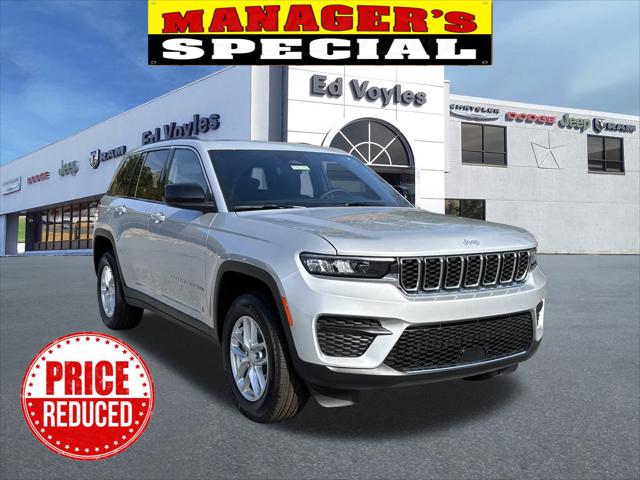 2025 Jeep Grand Cherokee GRAND CHEROKEE LAREDO X 4X2 2025 Jeep Grand Cherokee GRAND CHEROKEE LAREDO X 4X2