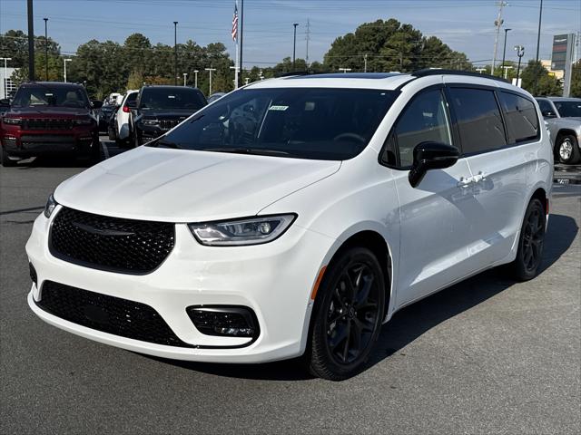 2026 Chrysler Pacifica PACIFICA LIMITED