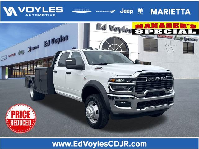 2026 RAM Ram 5500 Chassis Cab RAM 5500 TRADESMAN CHASSIS CREW CAB 4X4 84 CA
