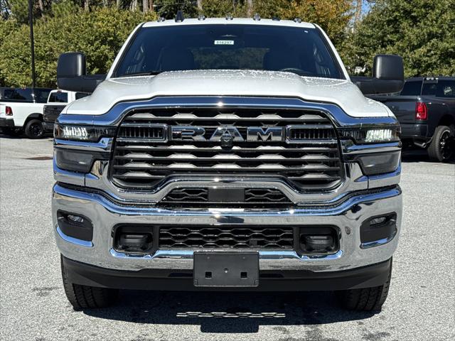2026 RAM Ram 2500 RAM 2500 TRADESMAN CREW CAB 4X4 8 BOX