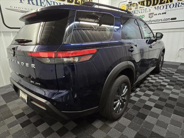 2023 Nissan Pathfinder SV 4WD 2023 Nissan Pathfinder SV 4WD