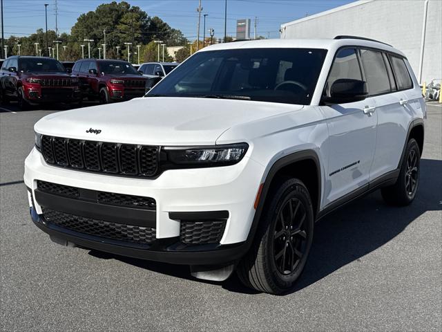2024 Jeep Grand Cherokee L Altitude 4x2