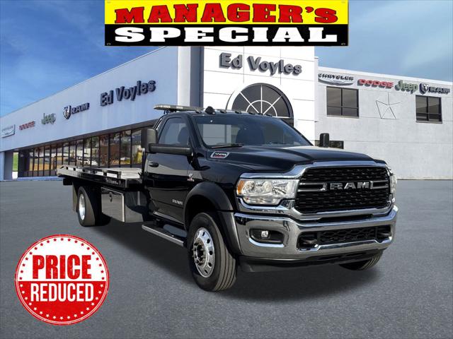 2022 RAM 5500 Chassis Tradesman/SLT