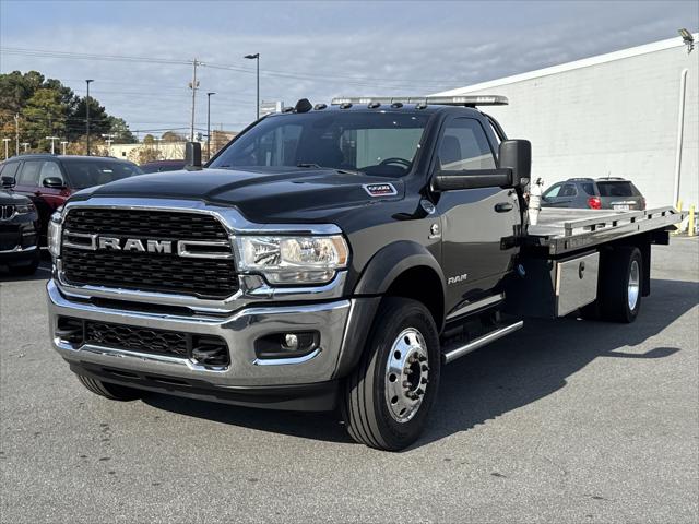 2022 RAM 5500 Chassis Tradesman/SLT