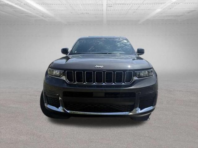 2025 Jeep Grand Cherokee GRAND CHEROKEE L LAREDO X 4X4