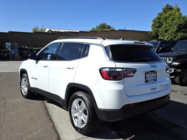 2022 Jeep Compass Latitude FWD 2022 Jeep Compass Latitude FWD
