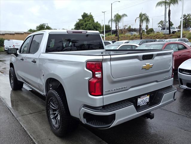 2021 Chevrolet Silverado 1500 2WD Crew Cab Short Bed Custom 2021 Chevrolet Silverado 1500 2WD Crew Cab Short Bed Custom
