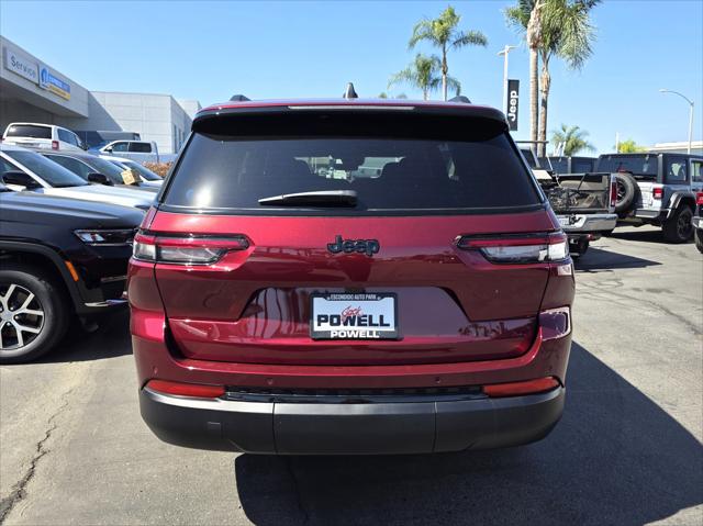 2025 Jeep Grand Cherokee GRAND CHEROKEE L ALTITUDE 4X2 2025 Jeep Grand Cherokee GRAND CHEROKEE L ALTITUDE 4X2