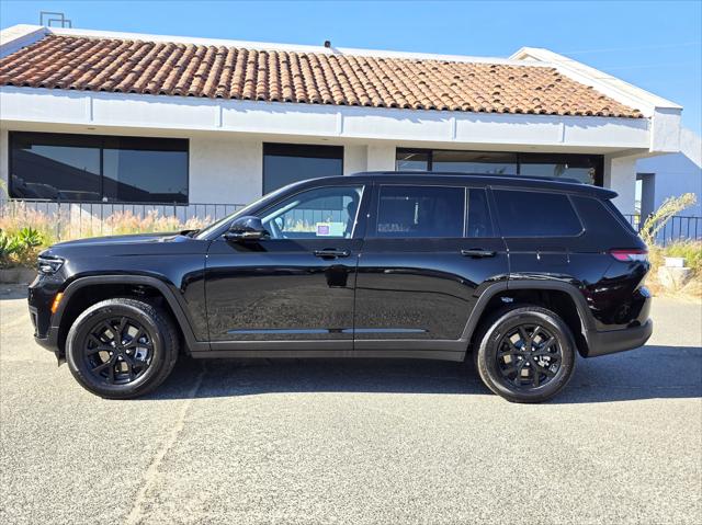 2025 Jeep Grand Cherokee GRAND CHEROKEE L ALTITUDE 4X2 2025 Jeep Grand Cherokee GRAND CHEROKEE L ALTITUDE 4X2