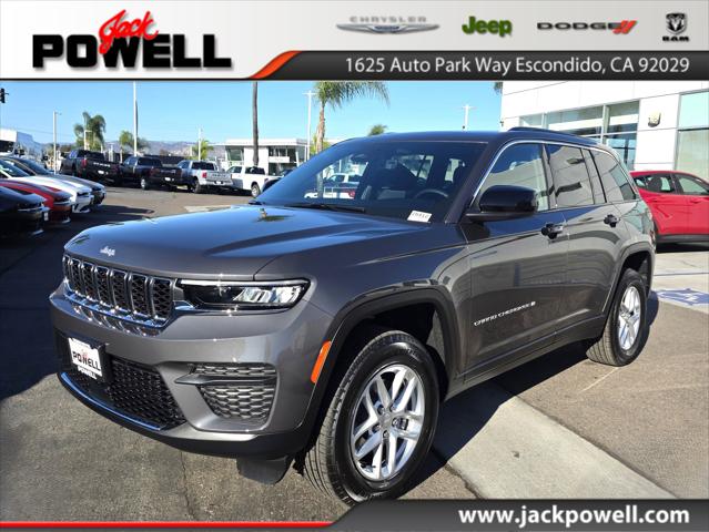 2025 Jeep Grand Cherokee GRAND CHEROKEE LAREDO X 4X4
