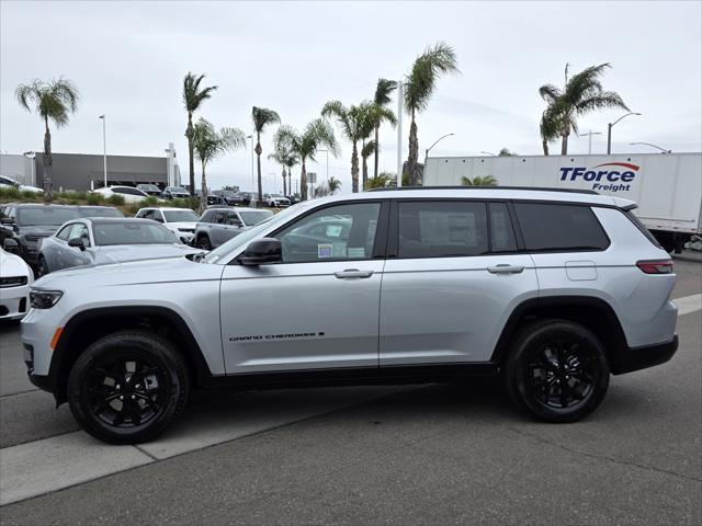 2025 Jeep Grand Cherokee GRAND CHEROKEE L ALTITUDE 4X4 2025 Jeep Grand Cherokee GRAND CHEROKEE L ALTITUDE 4X4