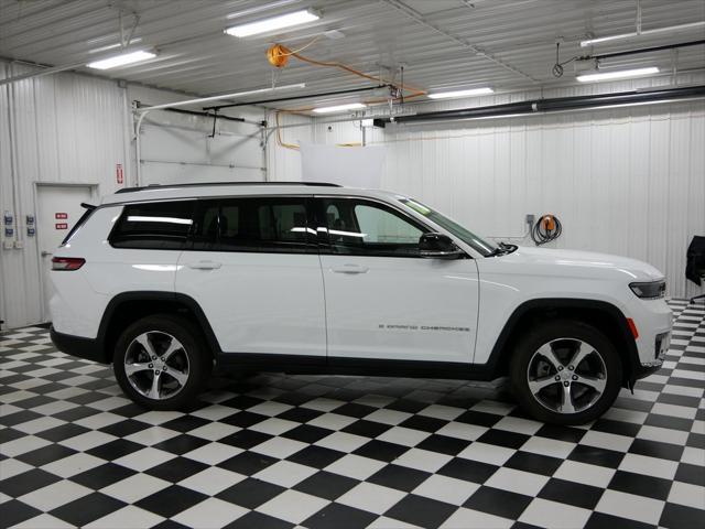 2023 Jeep Grand Cherokee L Limited 4x4 2023 Jeep Grand Cherokee L Limited 4x4