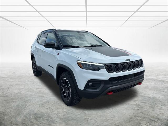 2025 Jeep Compass COMPASS TRAILHAWK 4X4