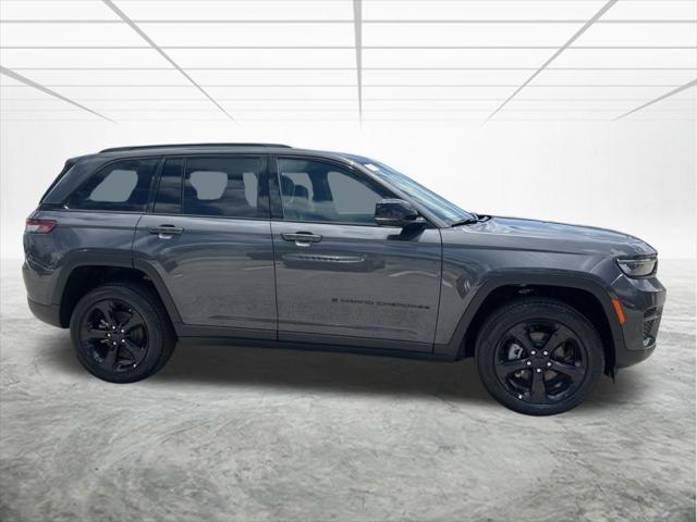 2025 Jeep Grand Cherokee GRAND CHEROKEE ALTITUDE X 4X2