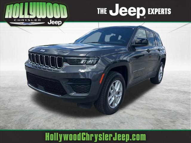 2025 Jeep Grand Cherokee GRAND CHEROKEE LAREDO X 4X2