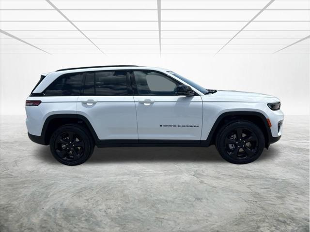 2025 Jeep Grand Cherokee GRAND CHEROKEE LIMITED 4X2