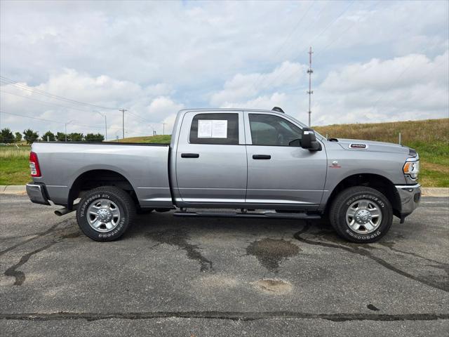 2024 RAM 2500 Tradesman Crew Cab 4x4 64 Box