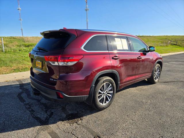 2017 Toyota Highlander XLE 2017 Toyota Highlander XLE