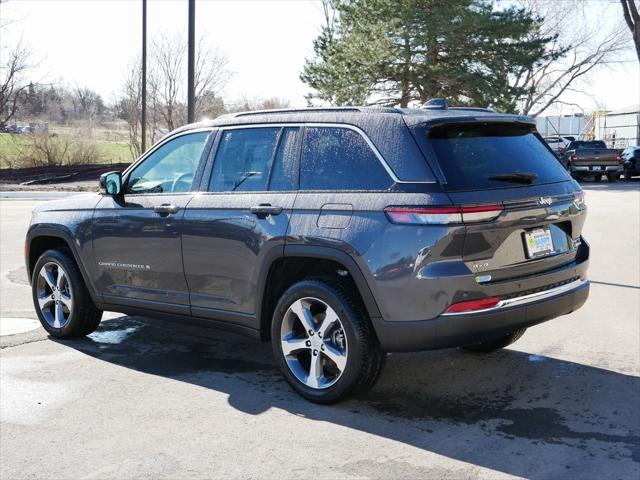 2025 Jeep Grand Cherokee GRAND CHEROKEE LIMITED 4X4