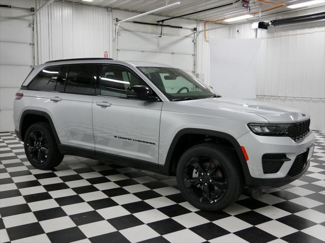 2025 Jeep Grand Cherokee GRAND CHEROKEE ALTITUDE X 4X4 2025 Jeep Grand Cherokee GRAND CHEROKEE ALTITUDE X 4X4