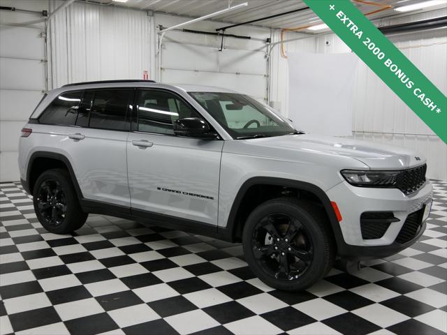 2025 Jeep Grand Cherokee GRAND CHEROKEE ALTITUDE X 4X4