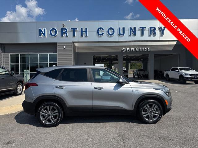 2021 Kia Seltos LX 2021 Kia Seltos LX