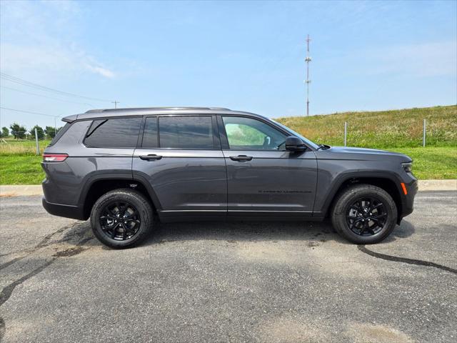 2025 Jeep Grand Cherokee GRAND CHEROKEE L ALTITUDE 4X4 2025 Jeep Grand Cherokee GRAND CHEROKEE L ALTITUDE 4X4