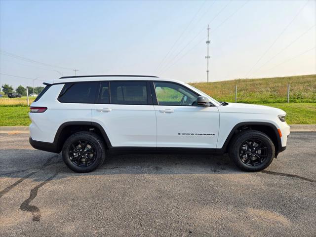 2025 Jeep Grand Cherokee GRAND CHEROKEE L ALTITUDE 4X4 2025 Jeep Grand Cherokee GRAND CHEROKEE L ALTITUDE 4X4