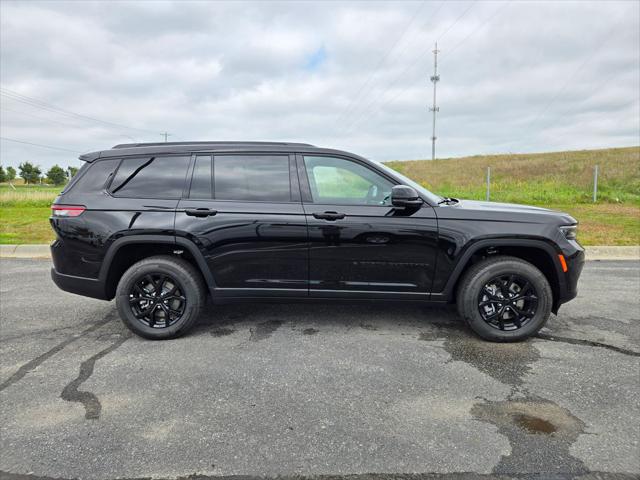 2025 Jeep Grand Cherokee GRAND CHEROKEE L ALTITUDE 4X4 2025 Jeep Grand Cherokee GRAND CHEROKEE L ALTITUDE 4X4