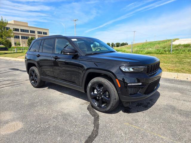 2025 Jeep Grand Cherokee GRAND CHEROKEE LIMITED 4X4 2025 Jeep Grand Cherokee GRAND CHEROKEE LIMITED 4X4