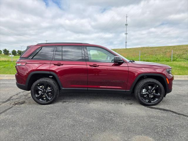 2025 Jeep Grand Cherokee GRAND CHEROKEE LIMITED 4X4 2025 Jeep Grand Cherokee GRAND CHEROKEE LIMITED 4X4