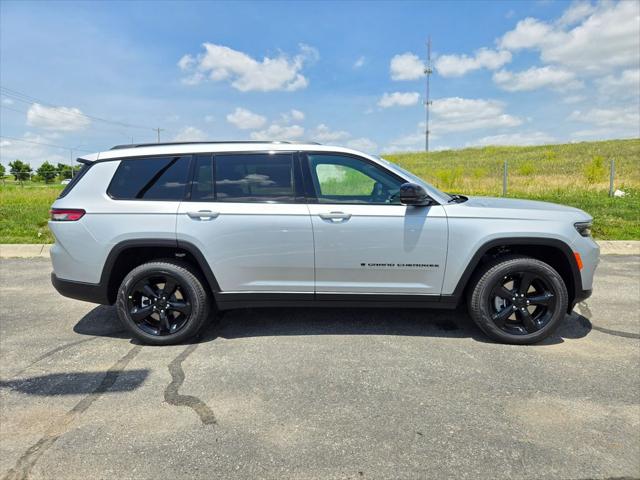 2025 Jeep Grand Cherokee GRAND CHEROKEE L LIMITED 4X4 2025 Jeep Grand Cherokee GRAND CHEROKEE L LIMITED 4X4