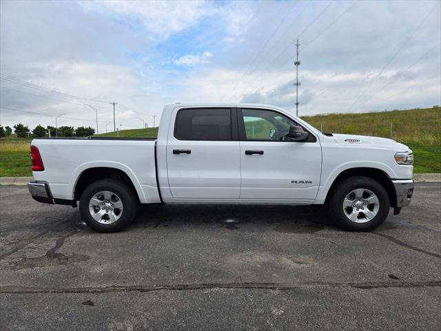 2025 RAM Ram 1500 RAM 1500 BIG HORN CREW CAB 4X4 57 BOX