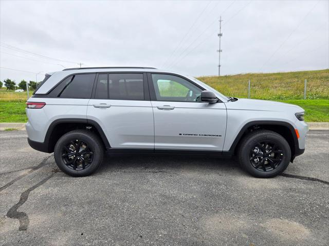 2025 Jeep Grand Cherokee GRAND CHEROKEE ALTITUDE 4X4 2025 Jeep Grand Cherokee GRAND CHEROKEE ALTITUDE 4X4