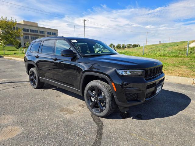 2025 Jeep Grand Cherokee GRAND CHEROKEE L ALTITUDE X 4X4 2025 Jeep Grand Cherokee GRAND CHEROKEE L ALTITUDE X 4X4