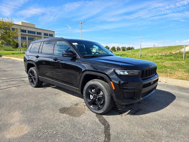 2025 Jeep Grand Cherokee GRAND CHEROKEE L ALTITUDE 4X4 2025 Jeep Grand Cherokee GRAND CHEROKEE L ALTITUDE 4X4